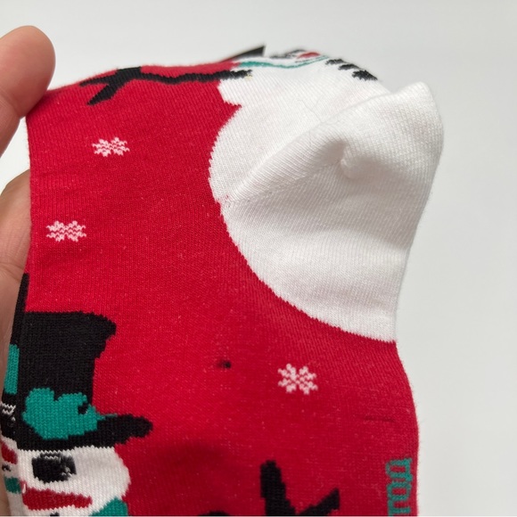 Cute Christmas themed socks, holiday gift, gift for unisex, kind gift, gift idea - Picture 9 of 12